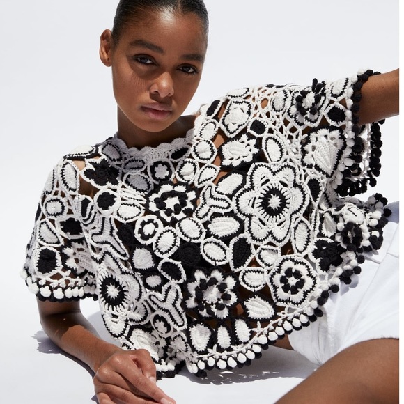 Zara Sweaters - ZARA CROCHETED POM POM SWEATER